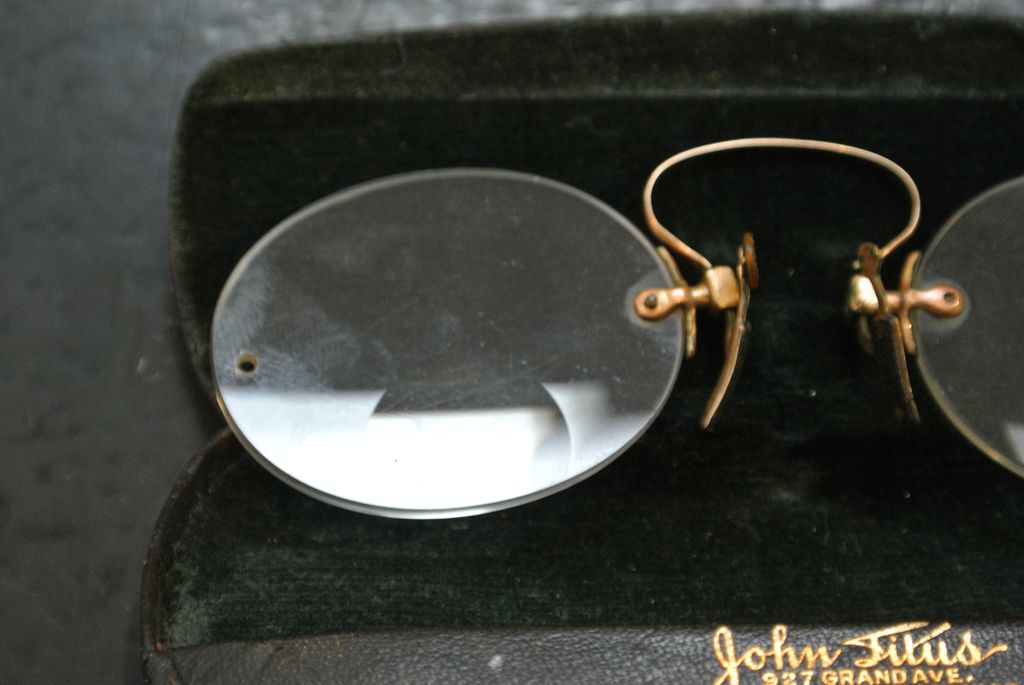 Antique Pince-Nez C Bridge Eyeglasses Antique Pince-Nez C Bridge Eyeglasses