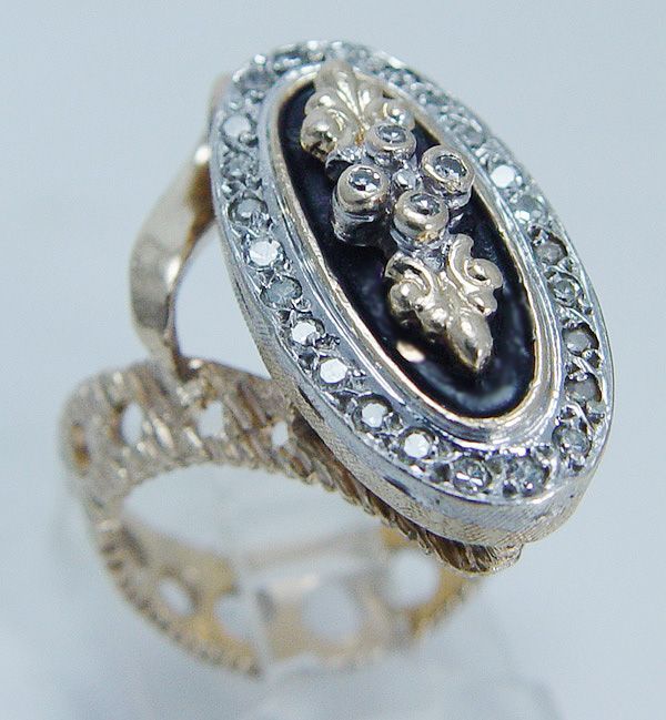 Vintage 14K Yellow Gold Diamond Black Enamel Large Ring Vintage 14K Yellow Gold Diamond Black Enamel Large Ring