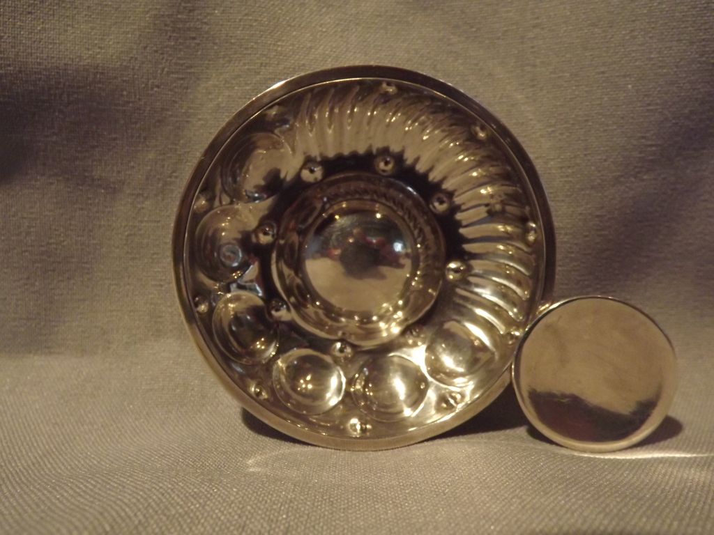 Sterling Silver Tastevin "Minerve" nineteenth century Sterling Silver Tastevin "Minerve" nineteenth century