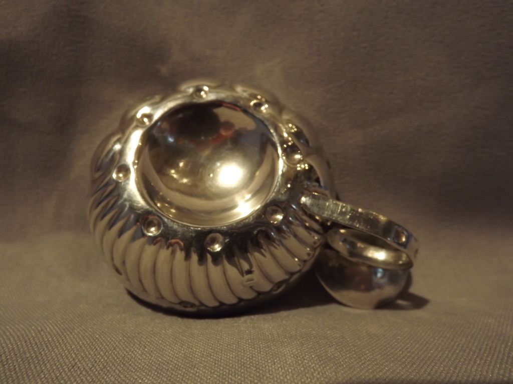 Sterling Silver Tastevin "Minerve" nineteenth century Sterling Silver Tastevin "Minerve" nineteenth century