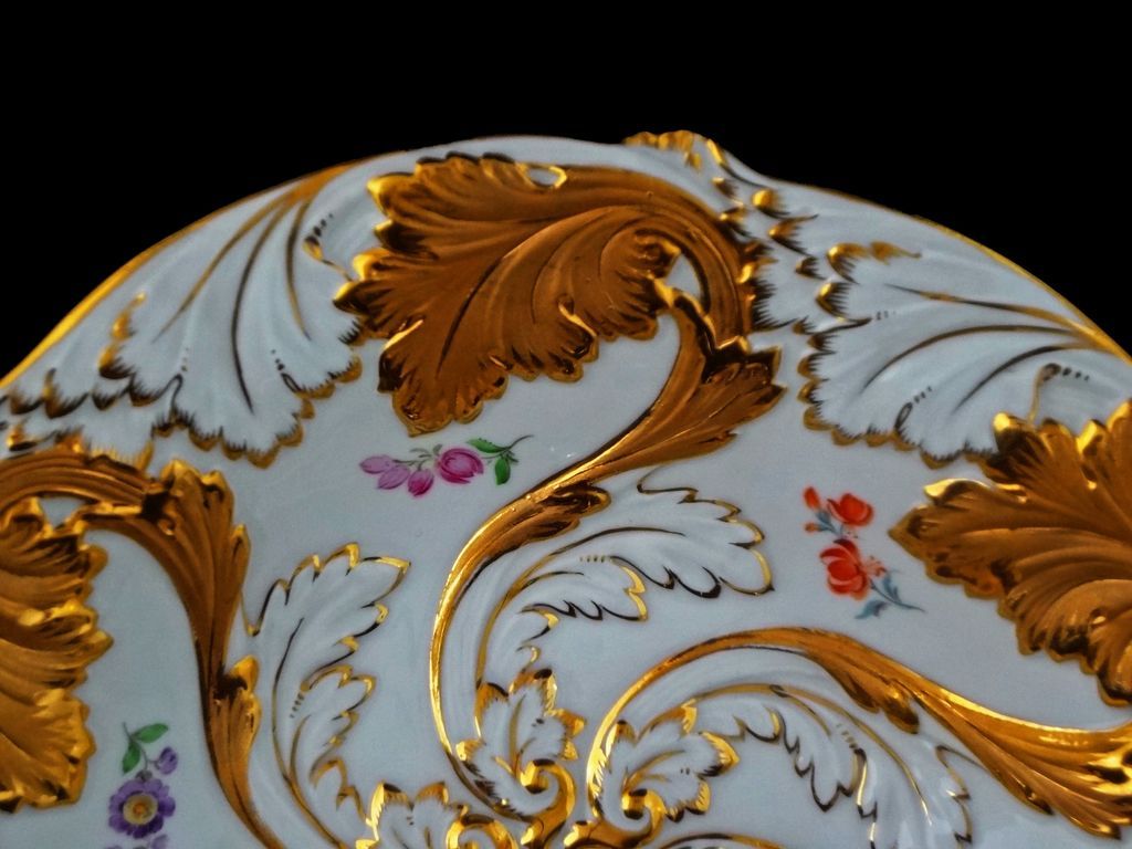 Meissen Crossed Swords Mark Bowl Gilt and Flowers - c.1934 or later, Germany Meissen Crossed Swords Mark Bowl Gilt and Flowers - c.1934 or later, Germany