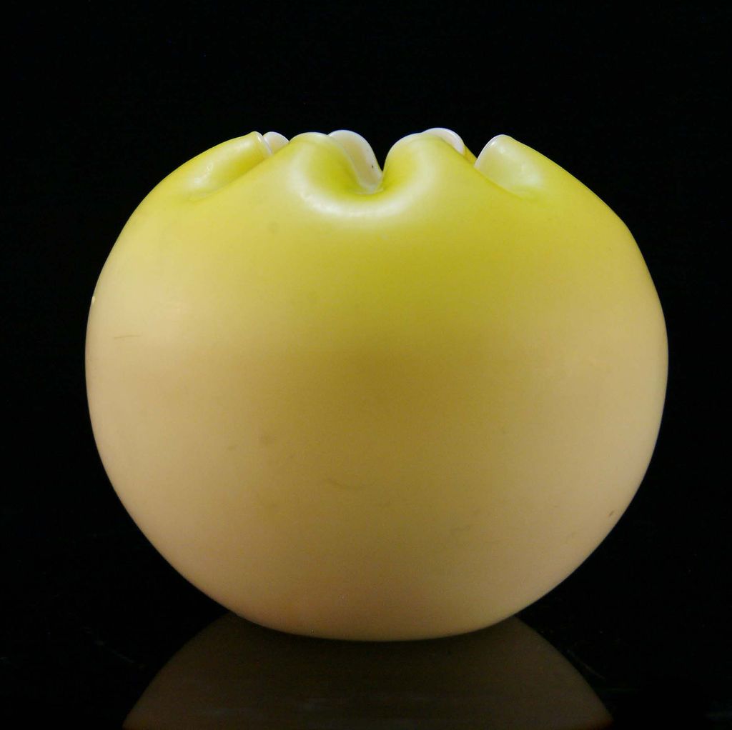 Hand-Blown Yellow Rose Shape Vase - Early 20th C. Hand-Blown Yellow Rose Shape Vase - Early 20th C.