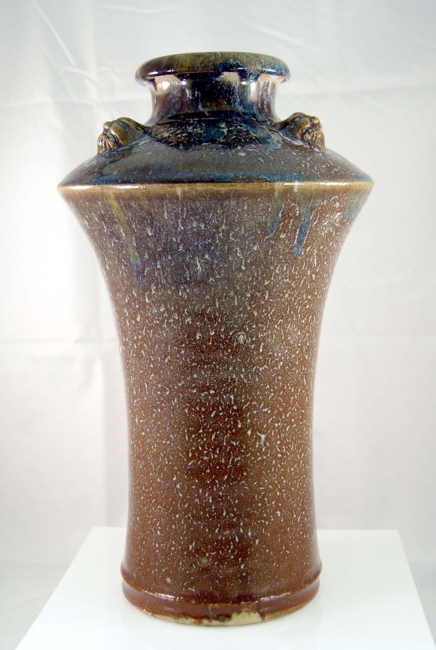 Art pottery Art pottery