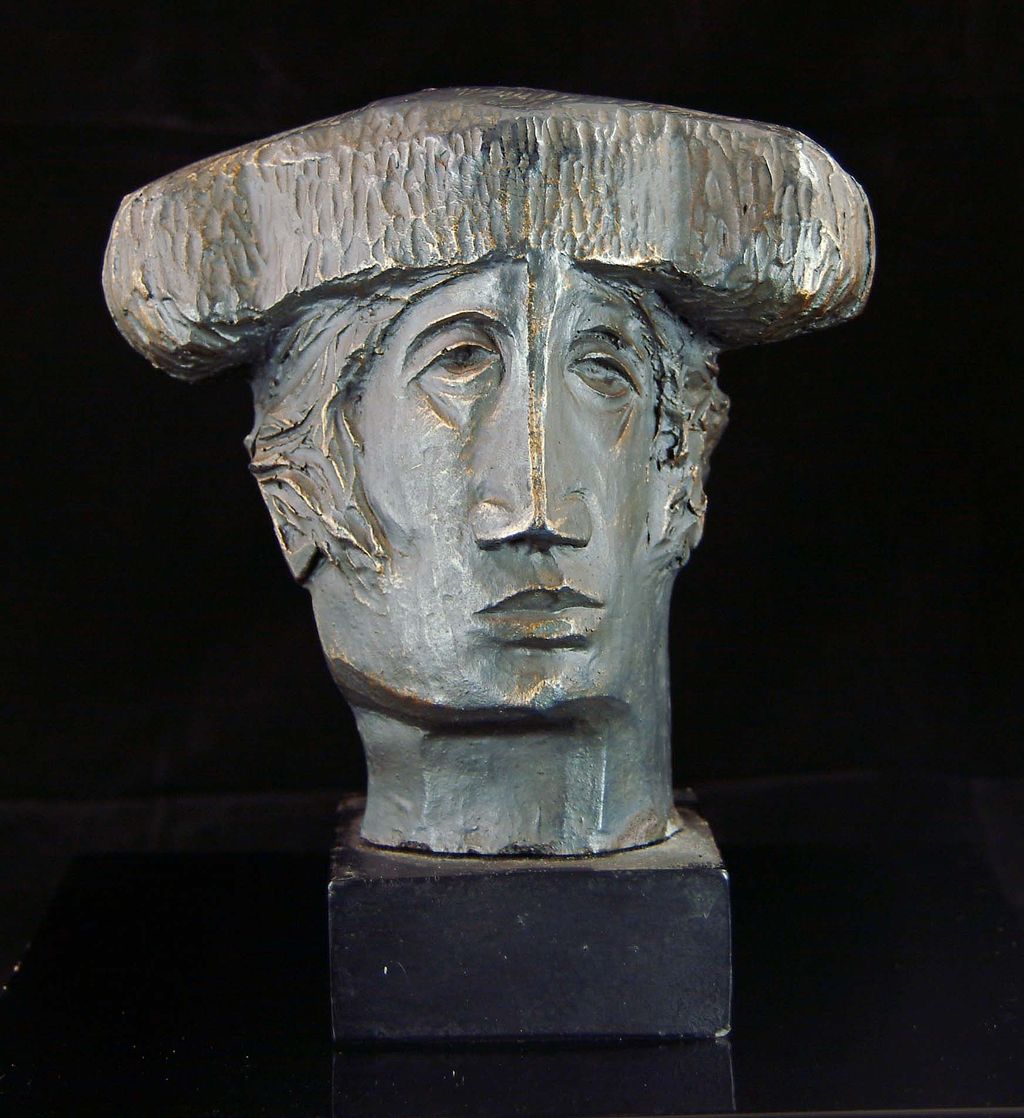 Bronze Bust by listed artist Alvar Bronze Bust by listed artist Alvar