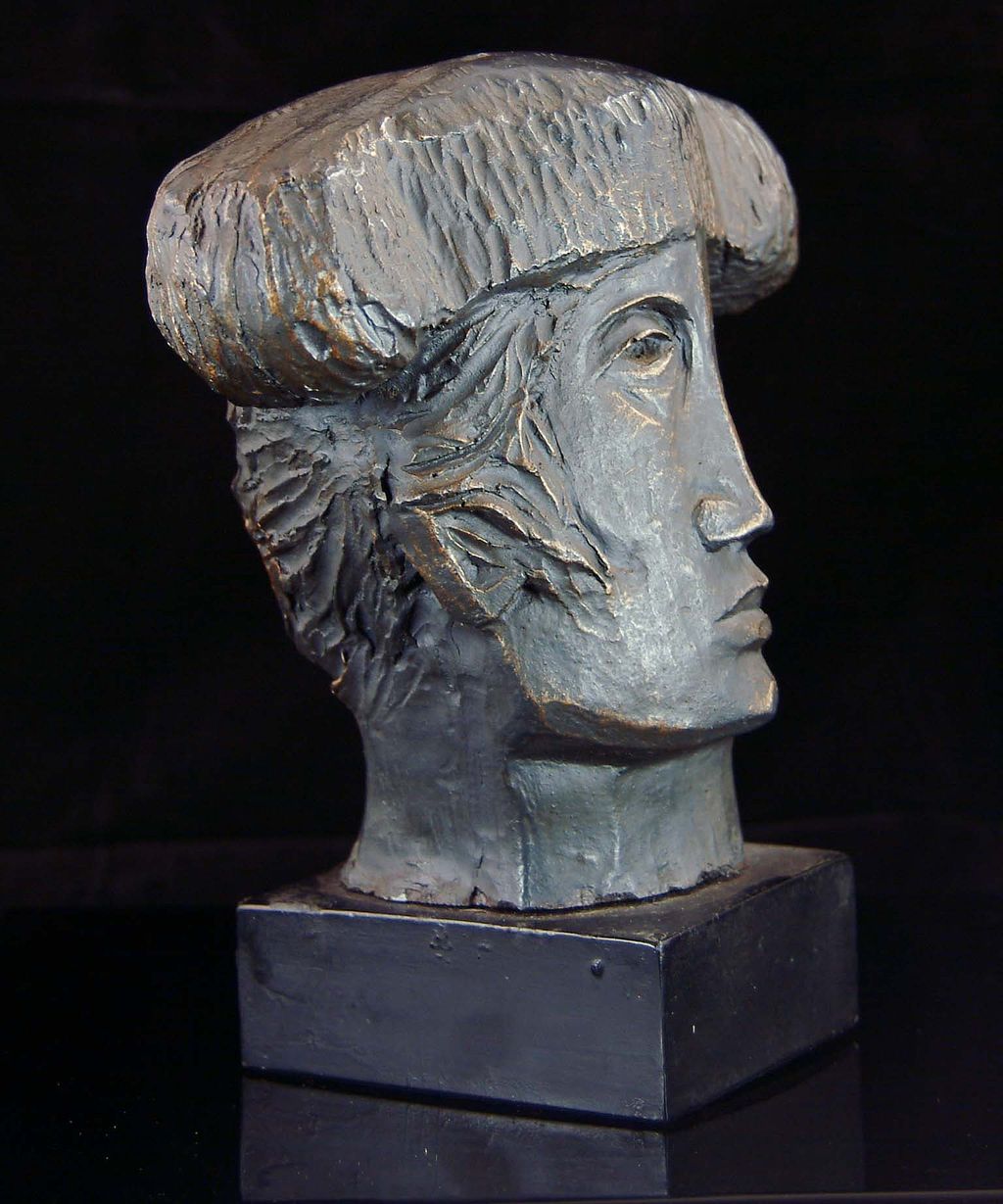 Bronze Bust by listed artist Alvar Bronze Bust by listed artist Alvar
