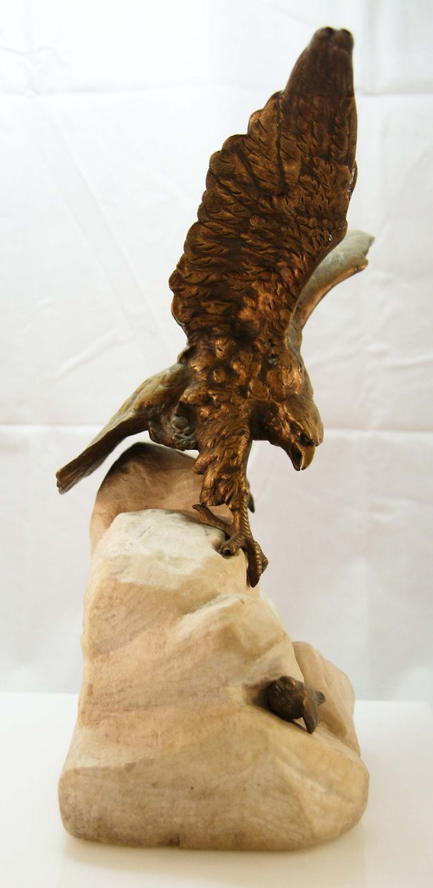 Signed Eagle Bronze by Theophile Somme c. 1901 Signed Eagle Bronze by Theophile Somme c. 1901