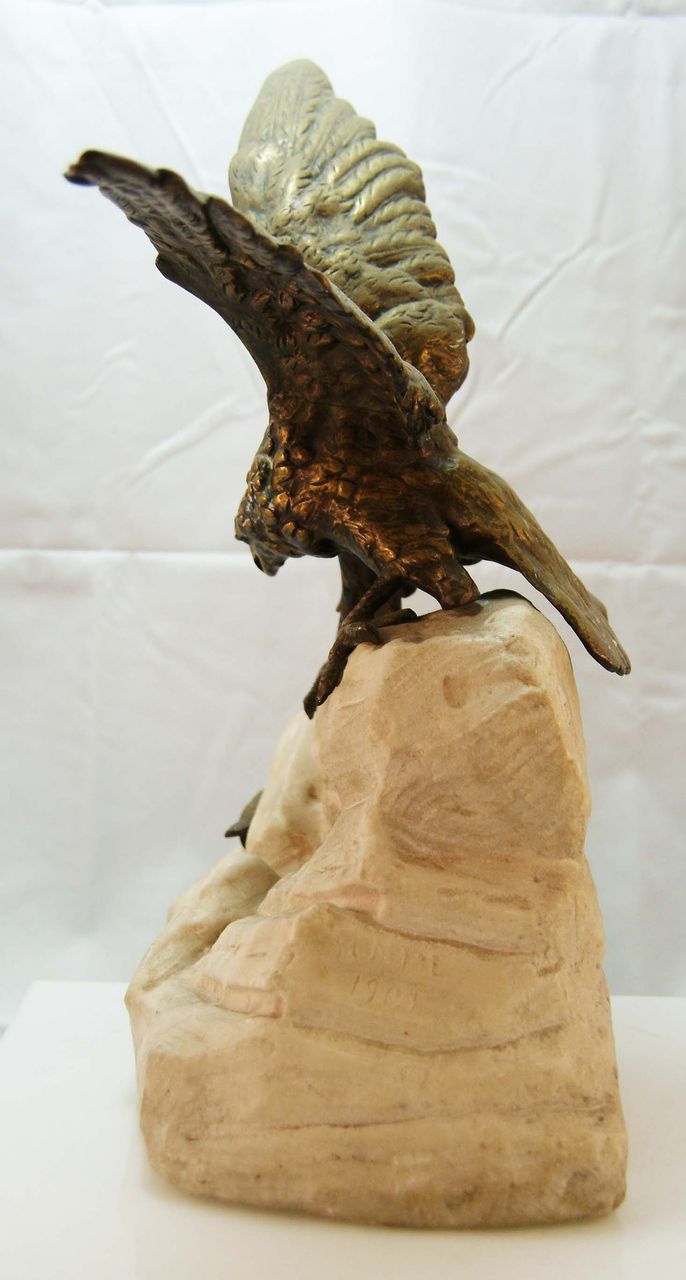 Signed Eagle Bronze by Theophile Somme c. 1901 Signed Eagle Bronze by Theophile Somme c. 1901