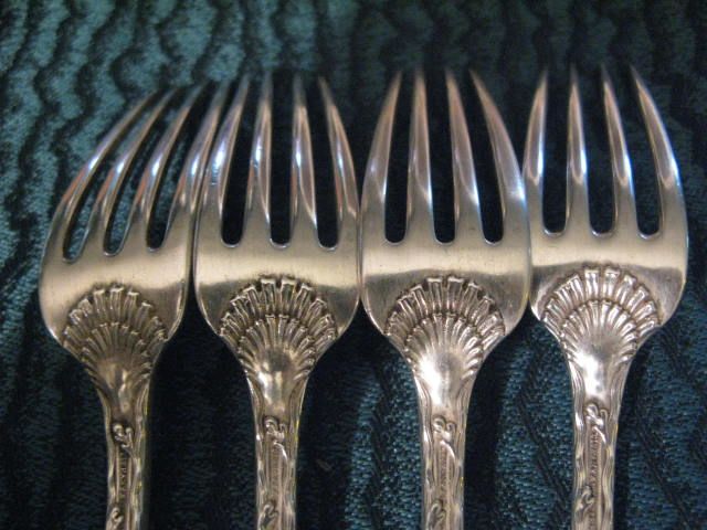 Tiffany Sterling Silver Wave Edge Dinner Forks Tiffany Sterling Silver Wave Edge Dinner Forks