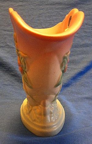 Hull Pottery Wildflower Cornucopia Vase Hull Pottery Wildflower Cornucopia Vase
