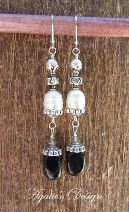 Black Onyx White Freshwater Pearls Sterling Silver Earrings. Black Onyx White Freshwater Pearls Sterling Silver Earrings.