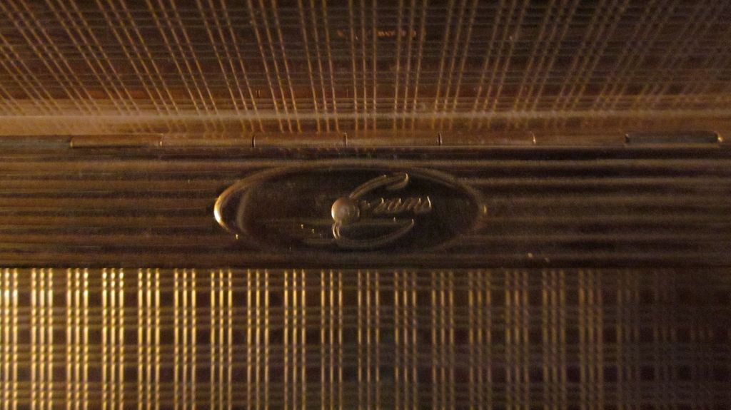 Evans Silver/Gold Basket Weave Carry All Evans Silver/Gold Basket Weave Carry All