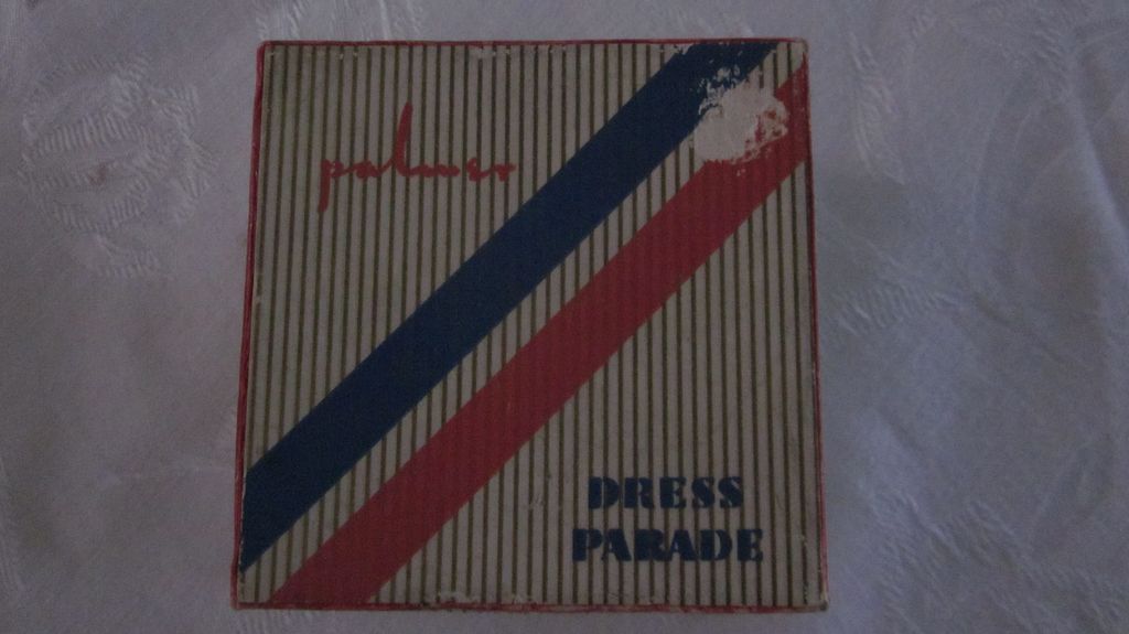 Solon Palmer Dress Parade Dusting Powder, 1939 Solon Palmer Dress Parade Dusting Powder, 1939