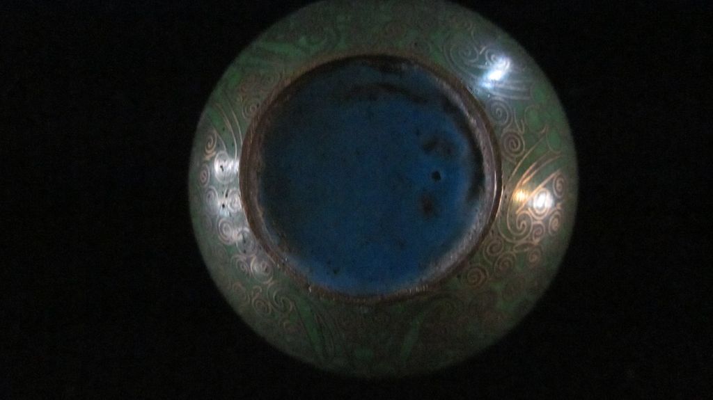 Vintage Cloisonne Salt and Pepper Shaker Vintage Cloisonne Salt and Pepper Shaker