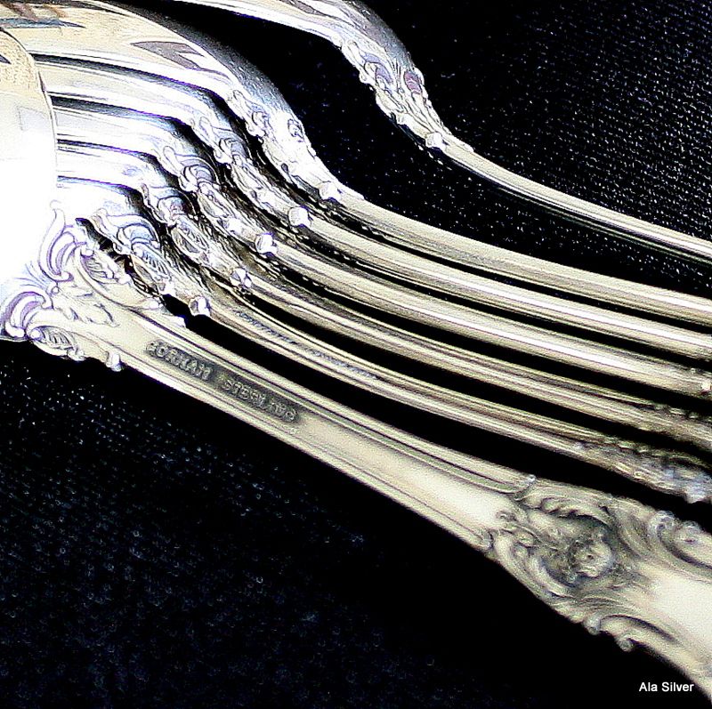 King Edward cream soup spoon in sterling by Gorham King Edward cream soup spoon in sterling by Gorham
