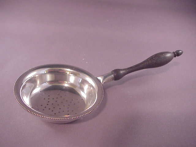 Vintage Sterling Tea Strainer/Wooden Handle Vintage Sterling Tea Strainer/Wooden Handle