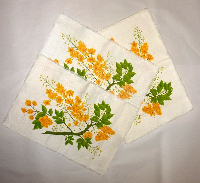8 Designer Linen Placemats Yellow Cassia / Senna Flowers signed SB 8 Designer Linen Placemats Yellow Cassia / Senna Flowers signed SB