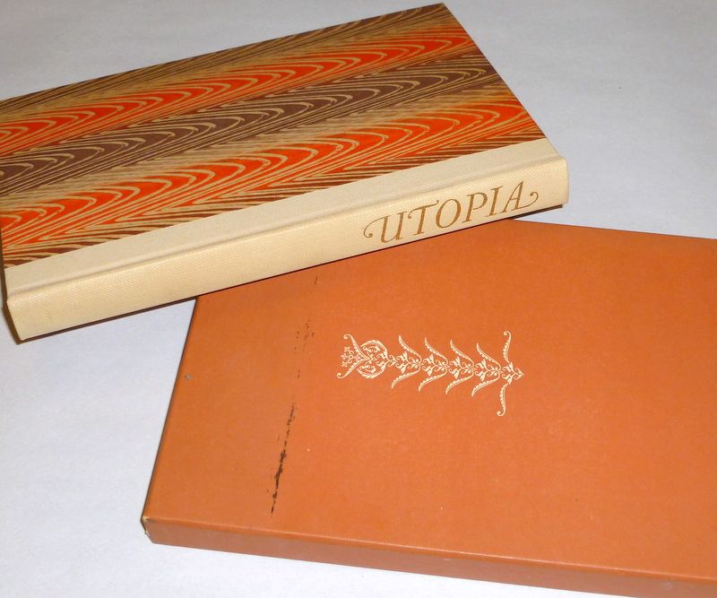 1935 Heritage Press Sleeved H/C book Thomas More's UTOPIA - Ralph Robynson 1935 Heritage Press Sleeved H/C book Thomas More's UTOPIA - Ralph Robynson