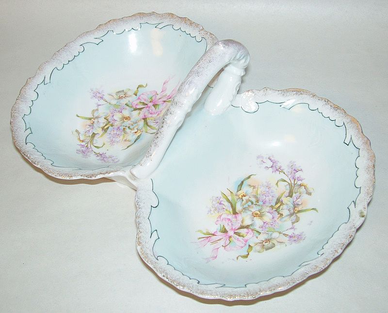 Antique 11" Porcelain Blue Floral Double Bowl Basket with Handle Antique 11" Porcelain Blue Floral Double Bowl Basket with Handle