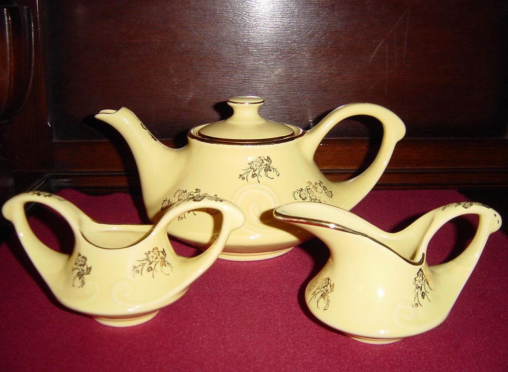 Pearl China Gold Floral and Yellow Tea Set Pearl China Gold Floral and Yellow Tea Set