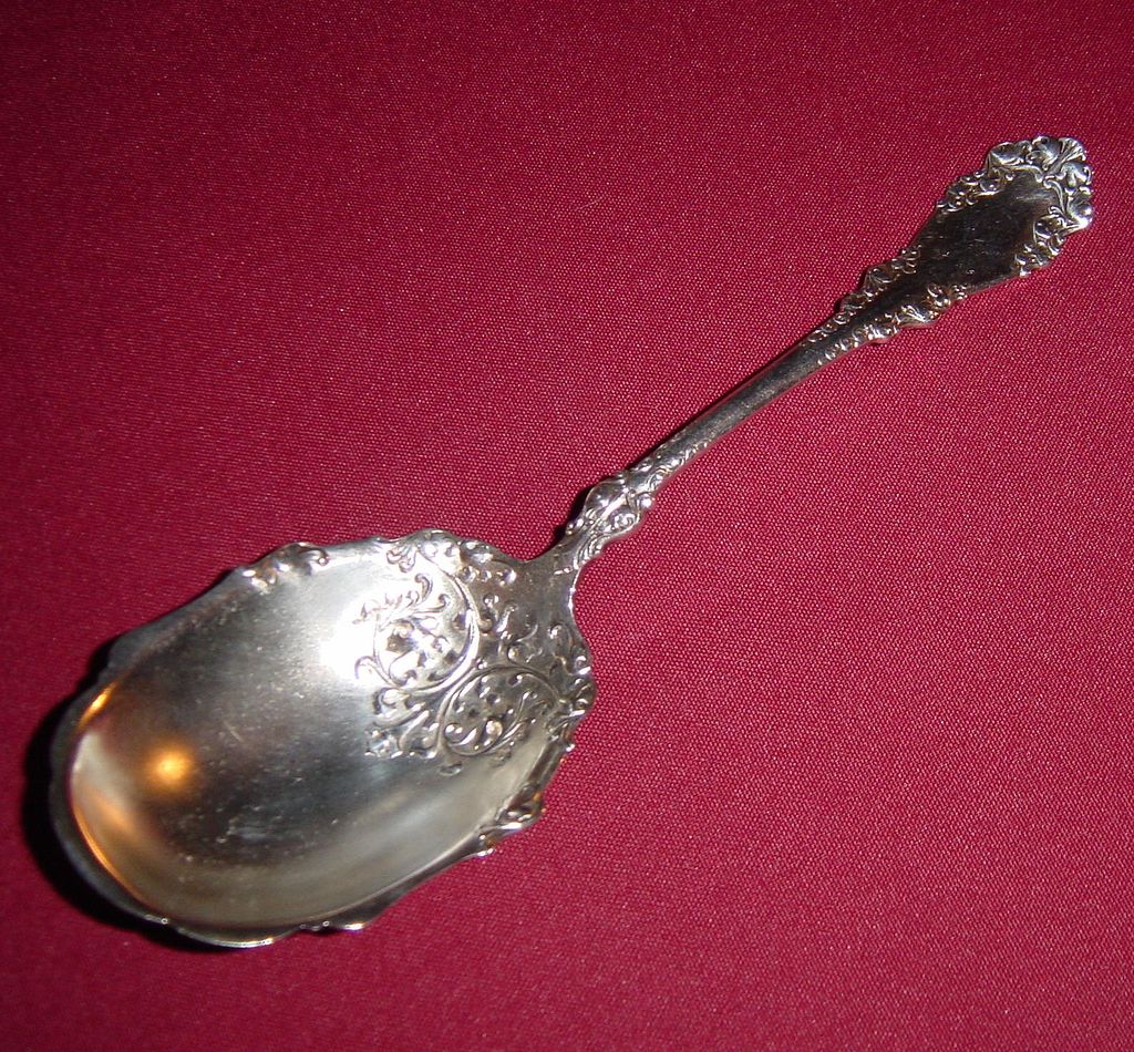 1847 Rogers Bros Silverplate Berkshire Berry and Nut Spoon 1847 Rogers Bros Silverplate Berkshire Berry and Nut Spoon
