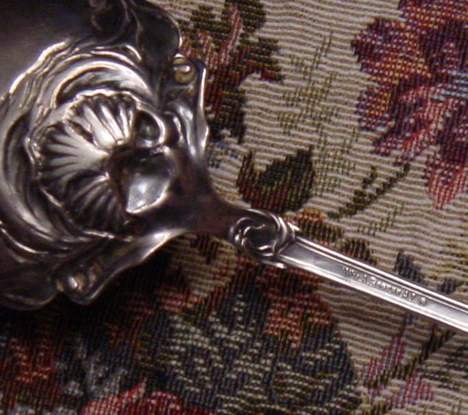 Wm A Rogers Silverplated Hanover Berry Spoon Wm A Rogers Silverplated Hanover Berry Spoon