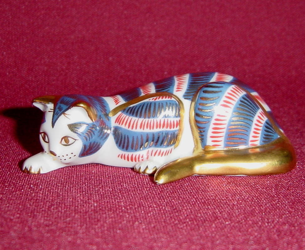 Franklin Mint Curio Cabinet Imari Cat Franklin Mint Curio Cabinet Imari Cat