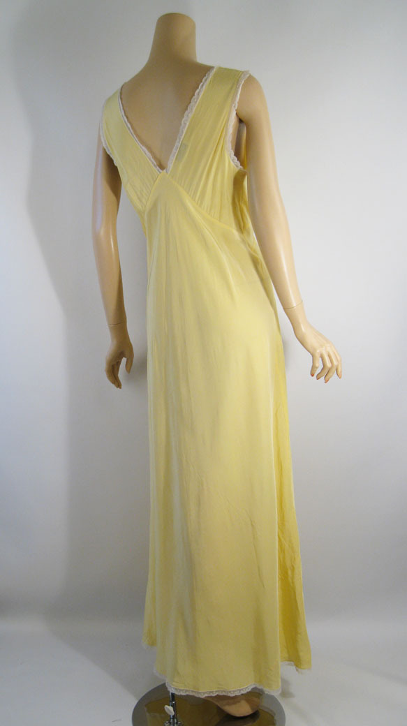 Vintage 1950s Sunny Yellow Bias Cut Nightgown Eastern Isles B36 Vintage 1950s Sunny Yellow Bias Cut Nightgown Eastern Isles B36