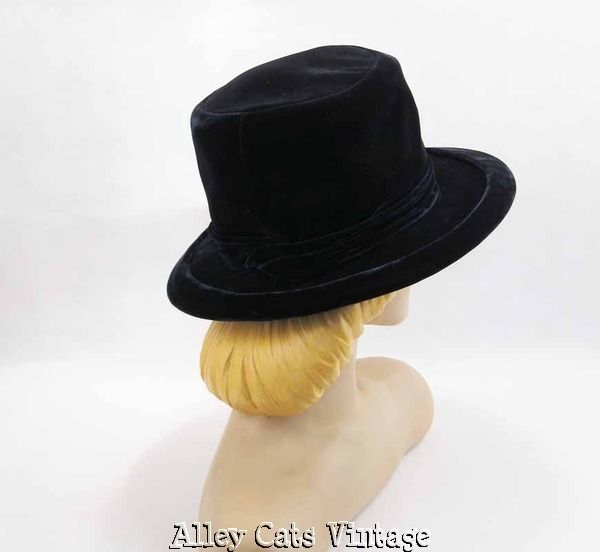 Vintage Hat Deep Crown Dark Blue Velvet Wide Brim by Gallant Lady Sz 21.5 Vintage Hat Deep Crown Dark Blue Velvet Wide Brim by Gallant Lady Sz 21.5