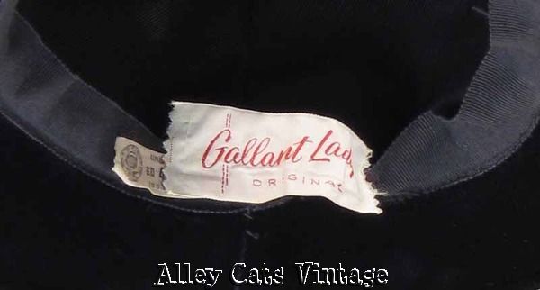 Vintage Hat Deep Crown Dark Blue Velvet Wide Brim by Gallant Lady Sz 21.5 Vintage Hat Deep Crown Dark Blue Velvet Wide Brim by Gallant Lady Sz 21.5