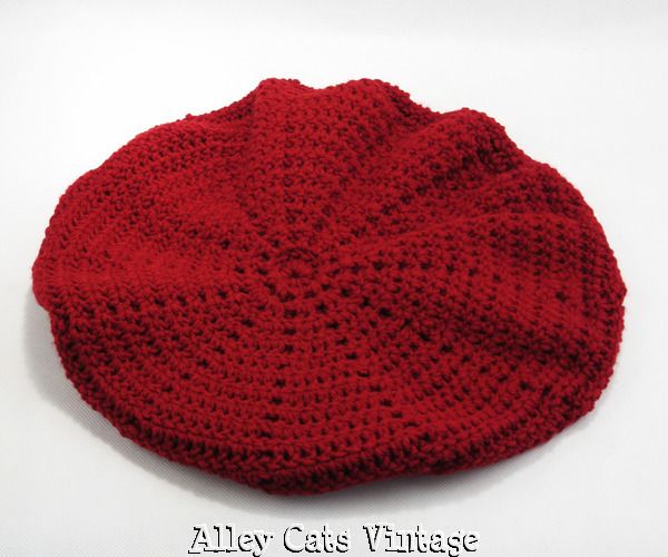 Vintage 1950s 50s Hat Maroon and Pink Hand Knitted Banded Oversized Beret Vintage 1950s 50s Hat Maroon and Pink Hand Knitted Banded Oversized Beret