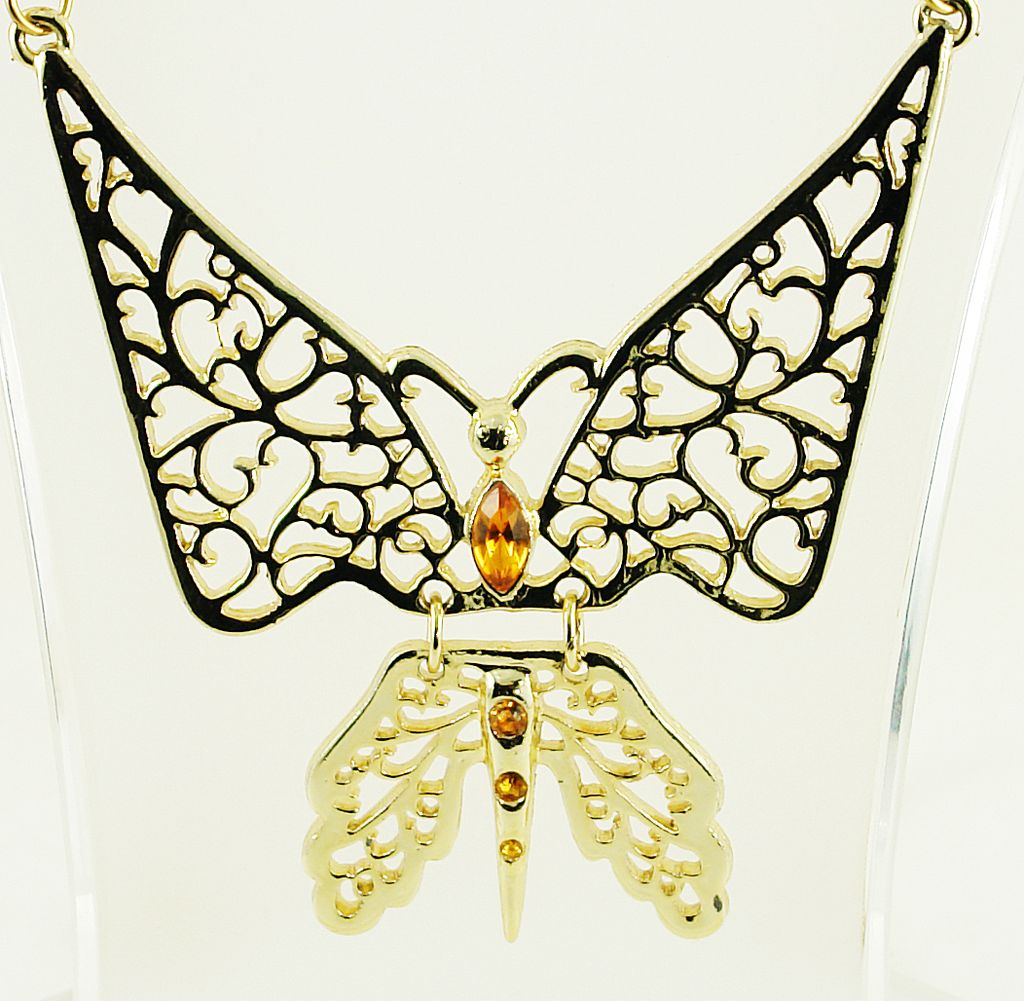 OUTRAGEOUS Vintage Butterfly Necklace OUTRAGEOUS Vintage Butterfly Necklace