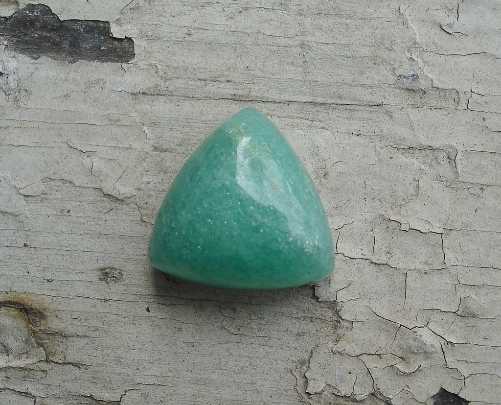 Green Aventurine Cabochon - Artisan Green Aventurine Cabochon - Artisan