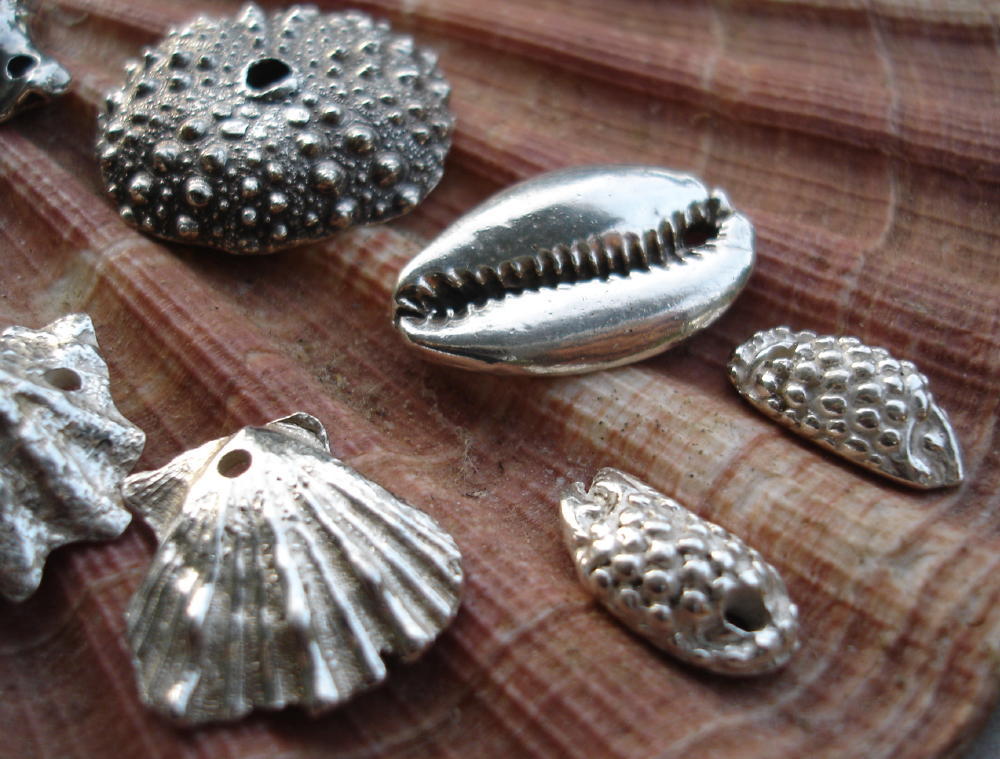 PMC Silver Seashells & Sea Life Charms – Artisan – 7 pieces PMC Silver Seashells & Sea Life Charms – Artisan – 7 pieces
