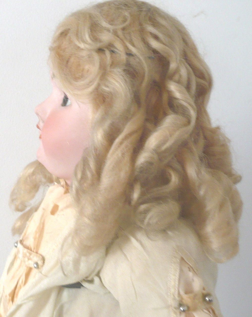 28" Handwerck 99 Beautiful Original Bond Mohair Wig Shoes Under's 28" Handwerck 99 Beautiful Original Bond Mohair Wig Shoes Under's