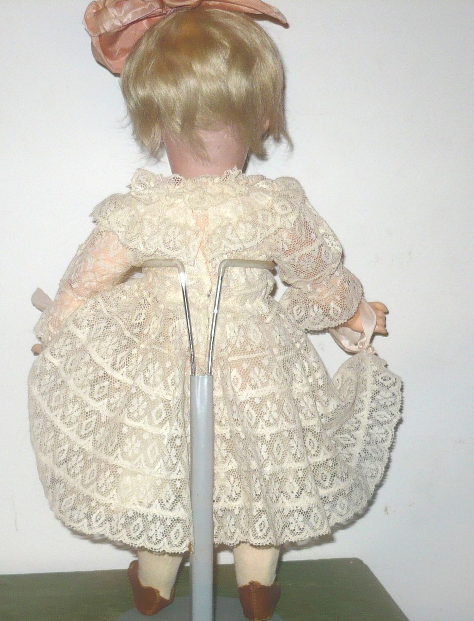 15" Kammer & Reinhardt 115a Toddler Blue Sleep Eyes Lace Dress 15" Kammer & Reinhardt 115a Toddler Blue Sleep Eyes Lace Dress