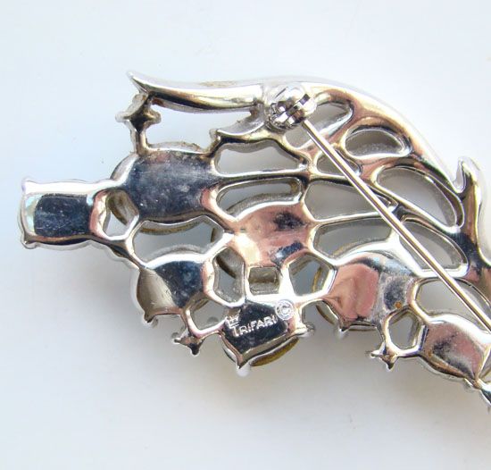 Vintage C1950 Crown Trifari Rhodium Blue Cabochon Floral Brooch Signed Vintage C1950 Crown Trifari Rhodium Blue Cabochon Floral Brooch Signed