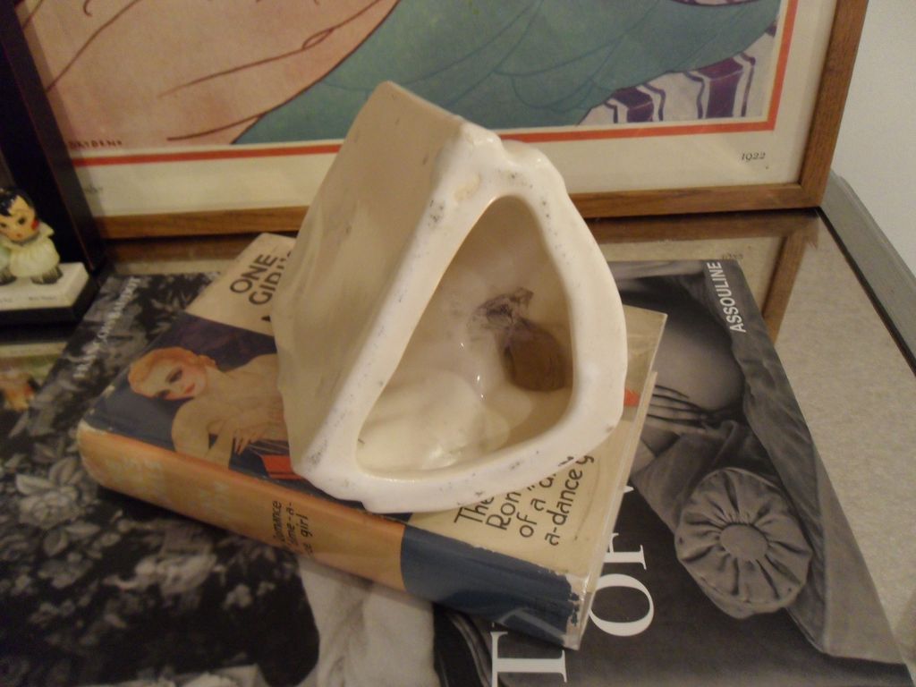 Vintage Nelson McCoy Matte Lily Bud Bookend 1940'S White Vintage Nelson McCoy Matte Lily Bud Bookend 1940'S White