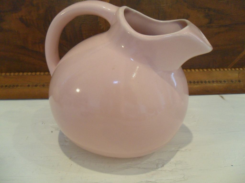 Item ID: aa-usa pitcher In Shop's Backroom Item ID: aa-usa pitcher In Shop's Backroom