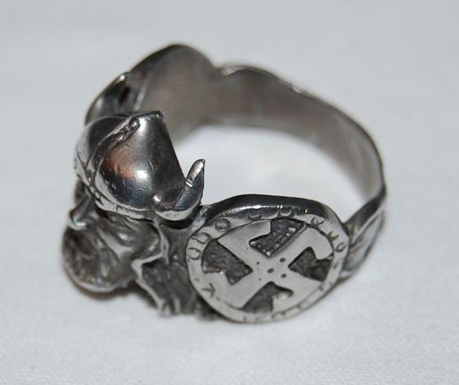 Vintage Silvertone Figural Viking Style Men's Ring Vintage Silvertone Figural Viking Style Men's Ring