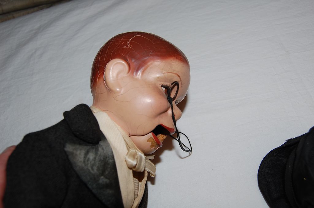 Edgar Bergen Effanbee "Charlie Mc Carthy" 16" Puppet/Dummy Edgar Bergen Effanbee "Charlie Mc Carthy" 16" Puppet/Dummy
