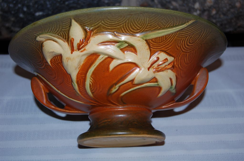 Roseville Pottery Zephyr Lily Console Bowl with Candlesticks Roseville Pottery Zephyr Lily Console Bowl with Candlesticks
