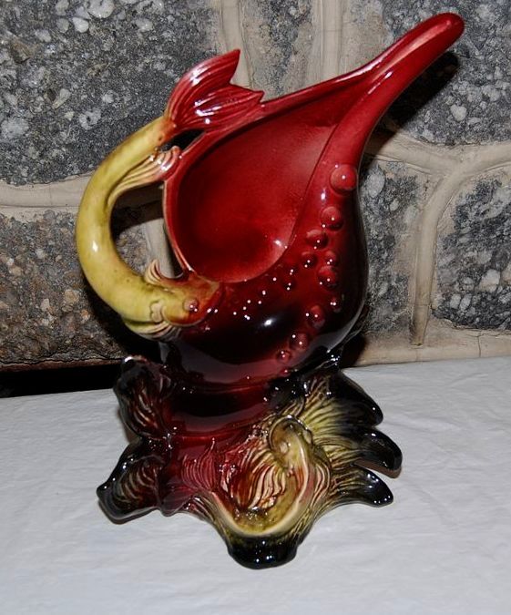 Hull Pottery "Ebb Tide" Fish and Shell Figural Sculptured Vase Hull Pottery "Ebb Tide" Fish and Shell Figural Sculptured Vase