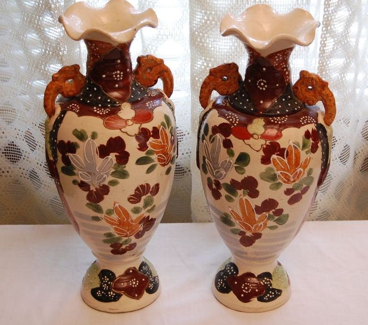 Vintage Hand Painted Satsuma Moriage Pottery Vases Vintage Hand Painted Satsuma Moriage Pottery Vases