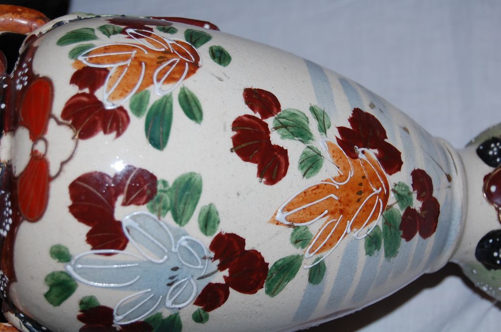 Vintage Hand Painted Satsuma Moriage Pottery Vases Vintage Hand Painted Satsuma Moriage Pottery Vases