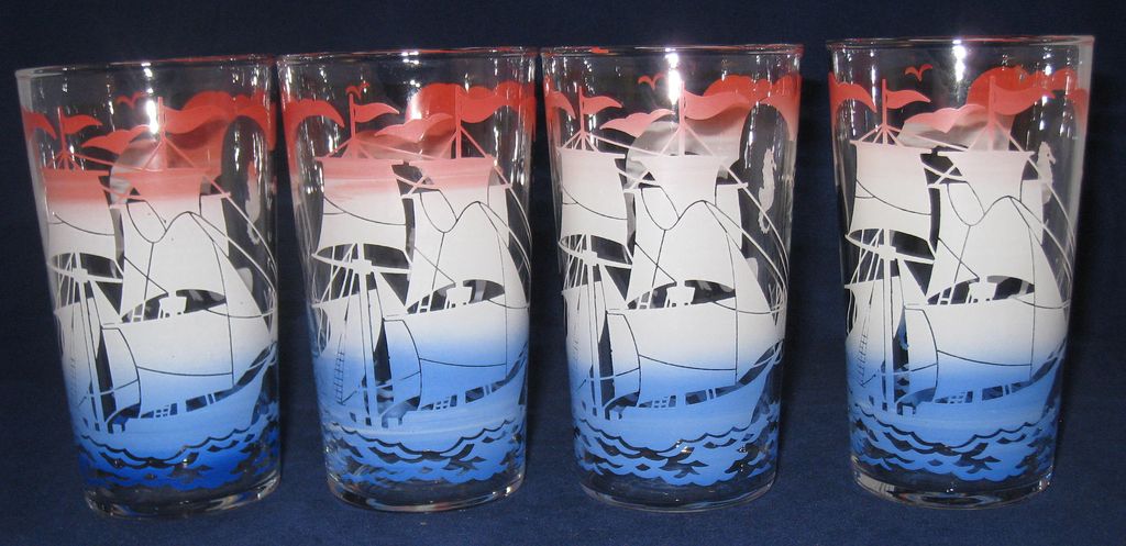 Mermaids & Sailing Ships Swanky Swig Glass set of eight in holder Mermaids & Sailing Ships Swanky Swig Glass set of eight in holder