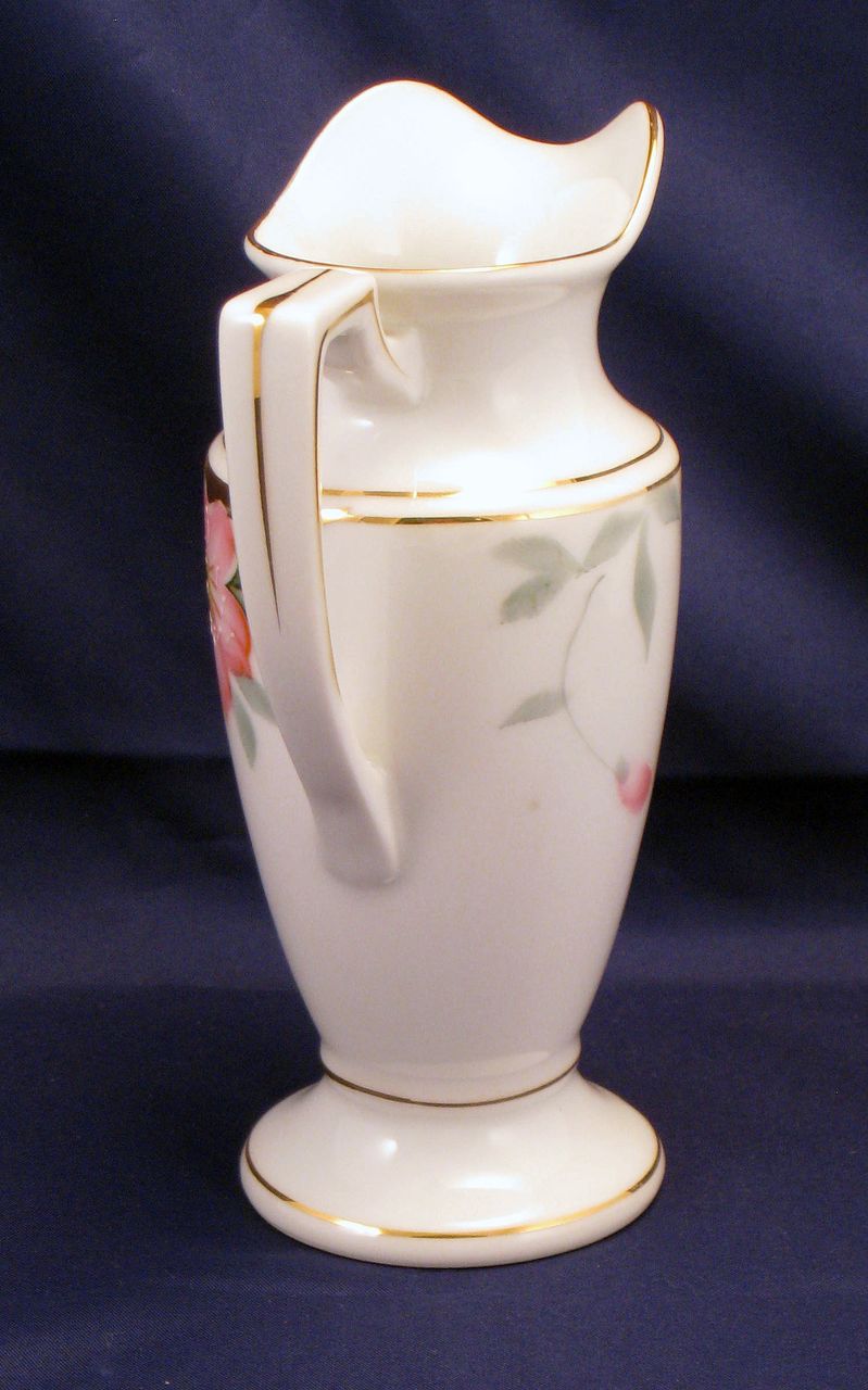 Noritake Azalea Berry Creamer - red mark Noritake Azalea Berry Creamer - red mark