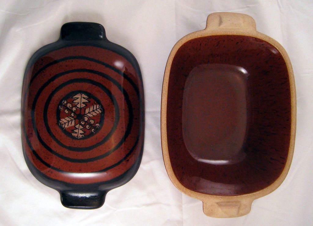 Glidden Boston Spice casserole pottery dish with lid #165 Glidden Boston Spice casserole pottery dish with lid #165