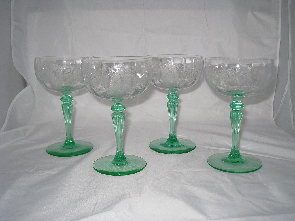 Tiffin Classic Optic Champagne or Sherbet goblets with Green stems - set of 4 Tiffin Classic Optic Champagne or Sherbet goblets with Green stems - set of 4