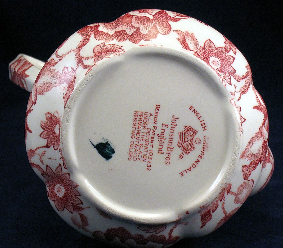 Johnson Brothers Red English Chippendale Coffee Pot Johnson Brothers Red English Chippendale Coffee Pot