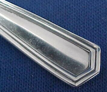 Brandon by International Sterling silver Bon Bon or Nut Spoon Brandon by International Sterling silver Bon Bon or Nut Spoon